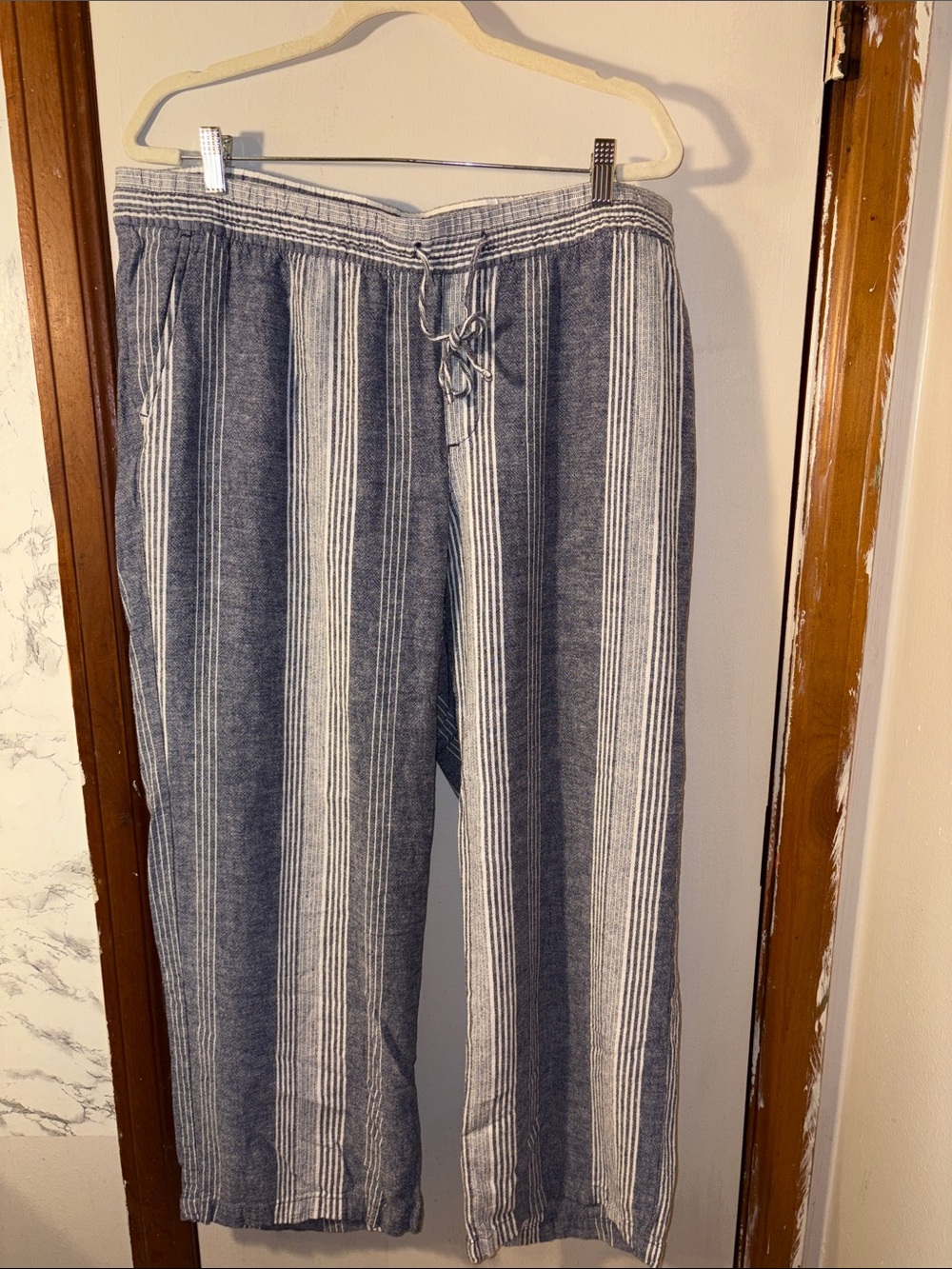 Old Navy Striped Casual Lounge Pants - Blue & White